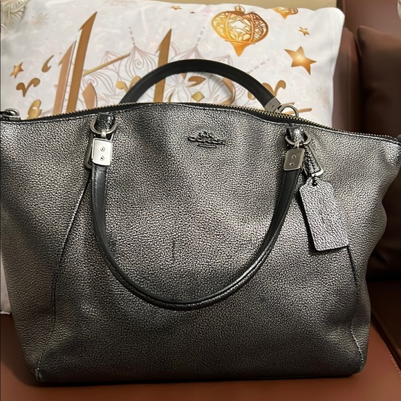 Coach Handbags - Coach Black metallic Leather hand Bag